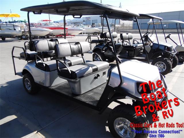 2018 E-Z-GO Golf Cart (CC-1322399) for sale in Lake Havasu, Arizona