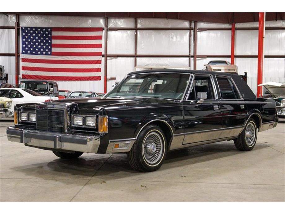 Classic Lincoln Town Car for Sale on ClassicCars.com