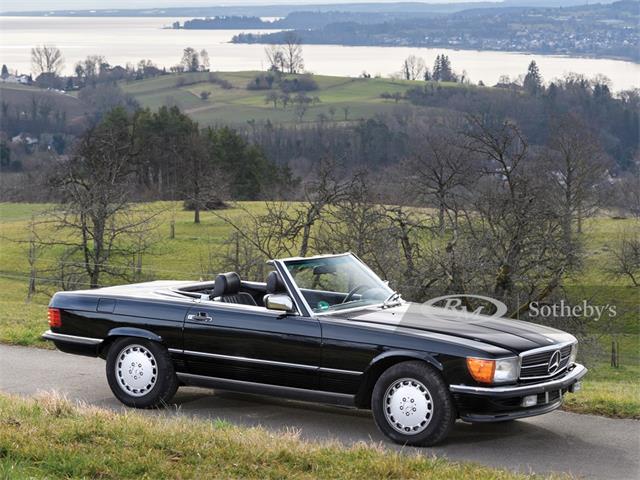 1988 Mercedes-Benz 560SL (CC-1327437) for sale in Essen, Germany