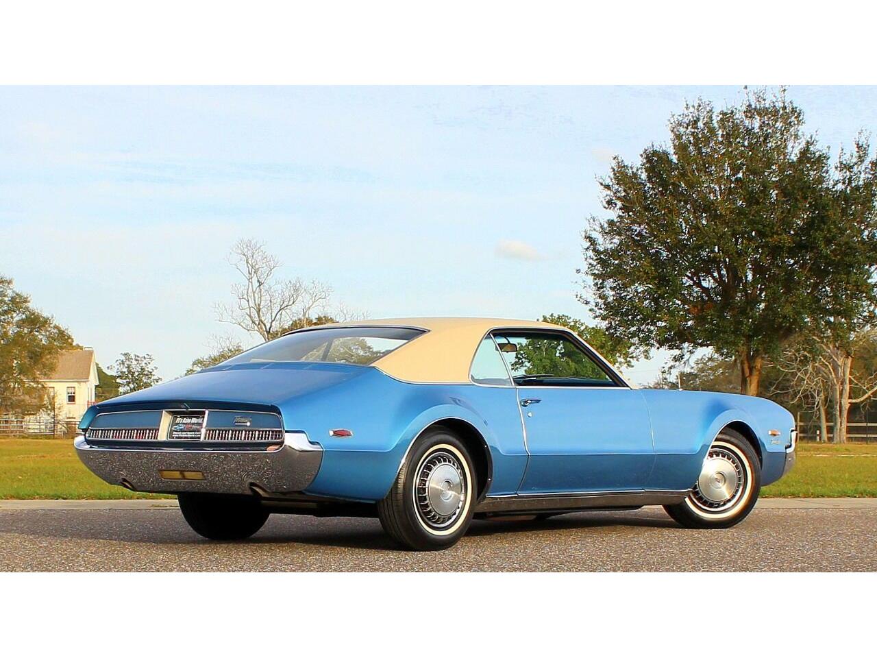 Oldsmobile toronado 1967