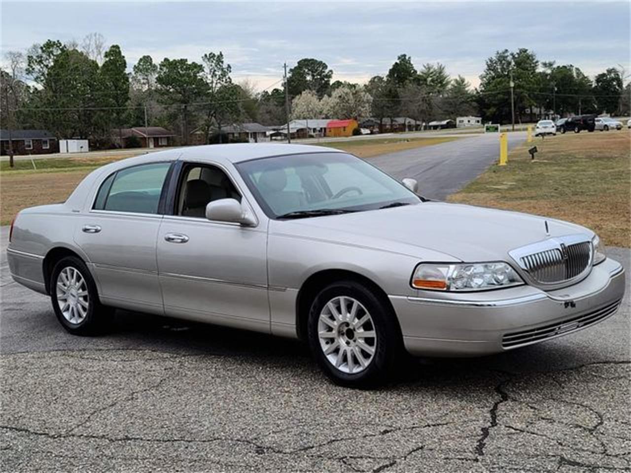 2007 Lincoln Town Car for Sale | ClassicCars.com | CC-1331925