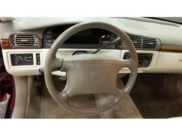 1999 Cadillac DeVille (CC-1335452) for sale in Mankato, Minnesota