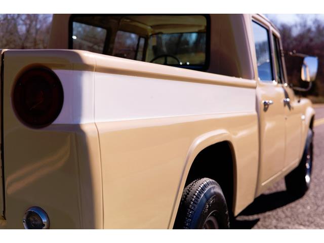 1968 International Travelette (CC-1336573) for sale in St. Louis, Missouri