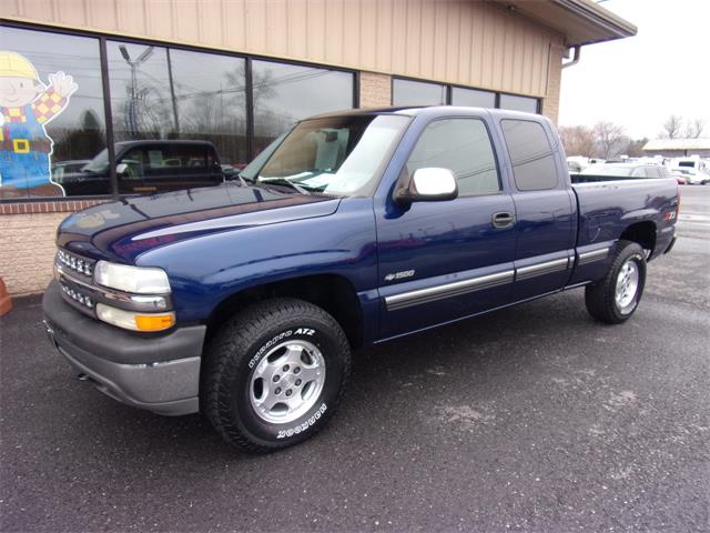 2002 Chevrolet Silverado (CC-1337166) for sale in MILL HALL, PA.