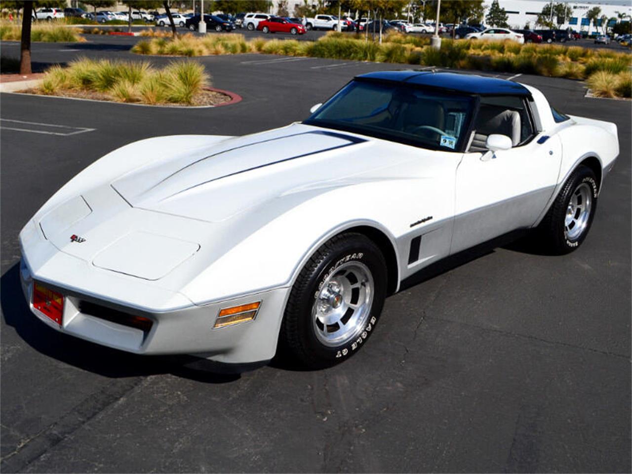 Chevrolet corvette 1982