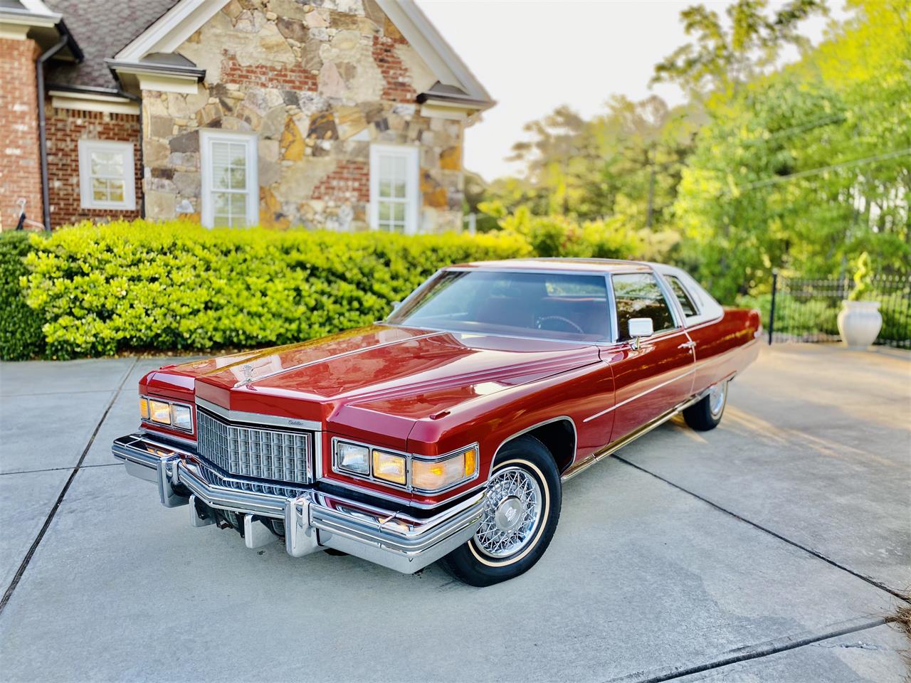 Cadillac coupe deville 1976