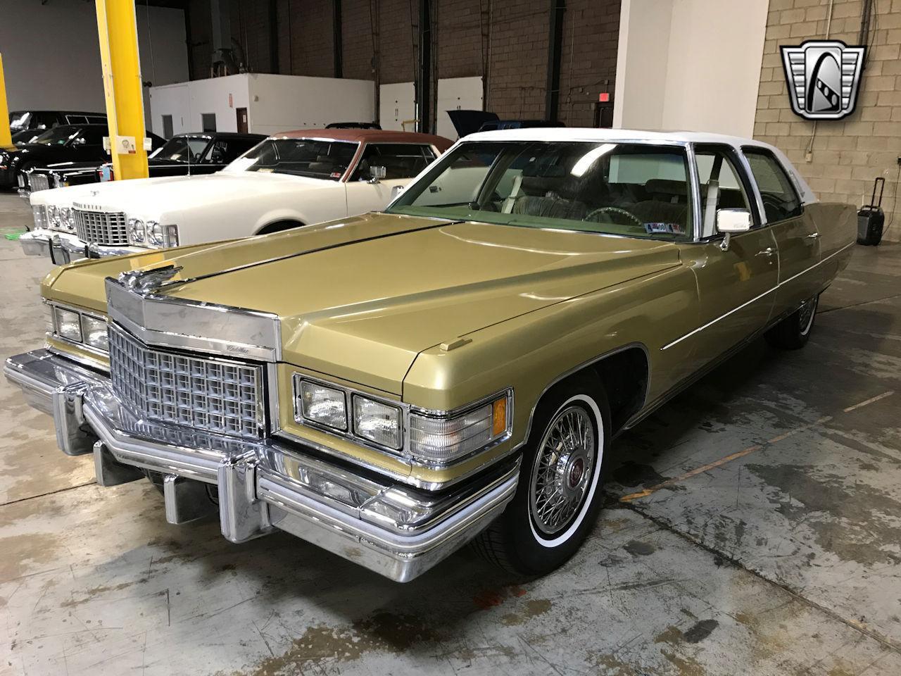 Cadillac fleetwood 1976