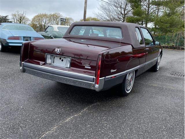 1989 Cadillac Fleetwood (CC-1344170) for sale in West Babylon, New York