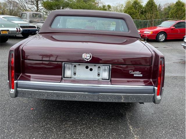 1989 Cadillac Fleetwood (CC-1344170) for sale in West Babylon, New York