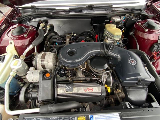 1989 Cadillac Fleetwood (CC-1344170) for sale in West Babylon, New York