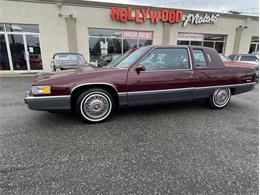 1989 Cadillac Fleetwood (CC-1344170) for sale in West Babylon, New York