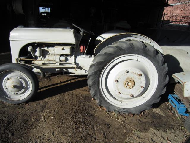 1939 Ford 9N Tractor (CC-1345927) for sale in Tifton, Georgia