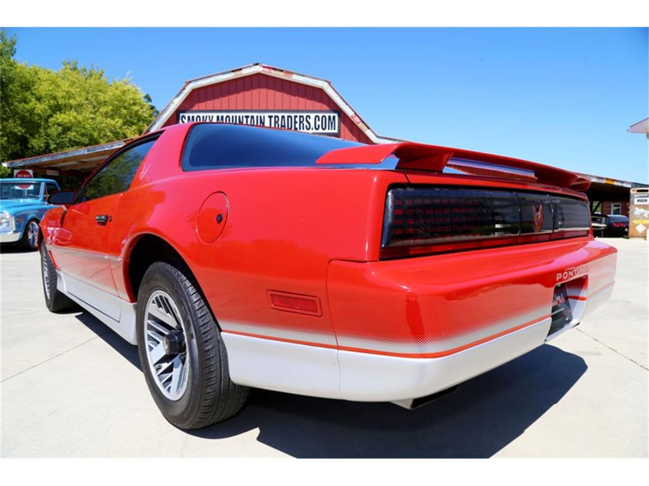 Pontiac firebird 1985