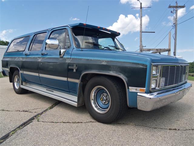1988 Chevrolet Suburban (CC-1357029) for sale in Jefferson, Wisconsin