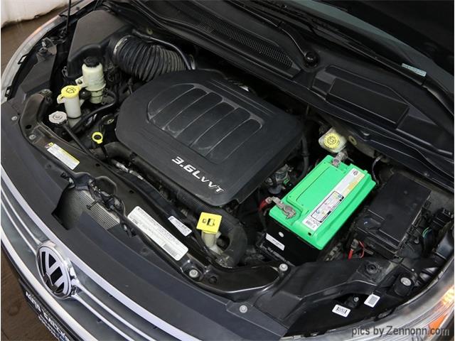 2011 Volkswagen Routan (CC-1361932) for sale in Addison, Illinois