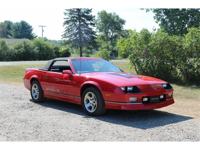 1988 Chevrolet Camaro IROC Z28 (CC-1362058) for sale in Columbiaville, Michigan