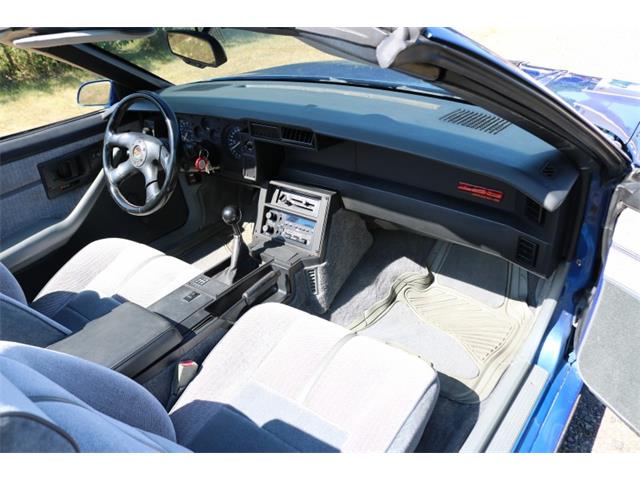 1989 Chevrolet Camaro IROC Z28 (CC-1362215) for sale in Columbiaville, Michigan