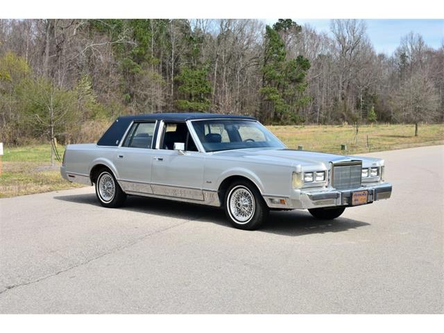1988 Lincoln Town Car (CC-1363157) for sale in Youngville, North Carolina