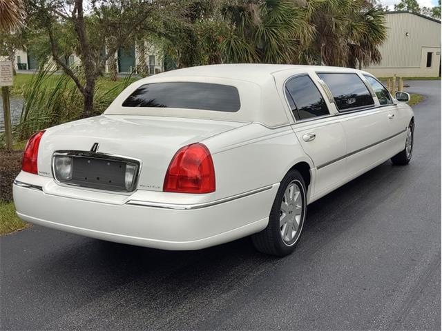 2005 Lincoln Town Car (CC-1367567) for sale in Punta Gorda, Florida
