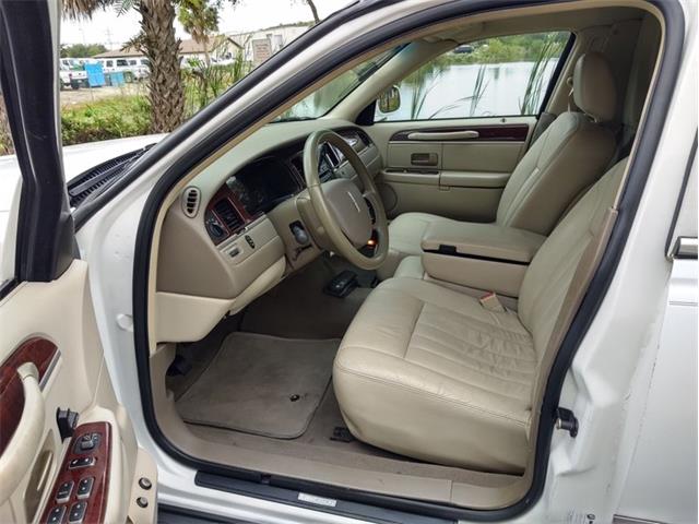 2005 Lincoln Town Car (CC-1367567) for sale in Punta Gorda, Florida