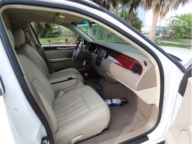 2005 Lincoln Town Car (CC-1367567) for sale in Punta Gorda, Florida