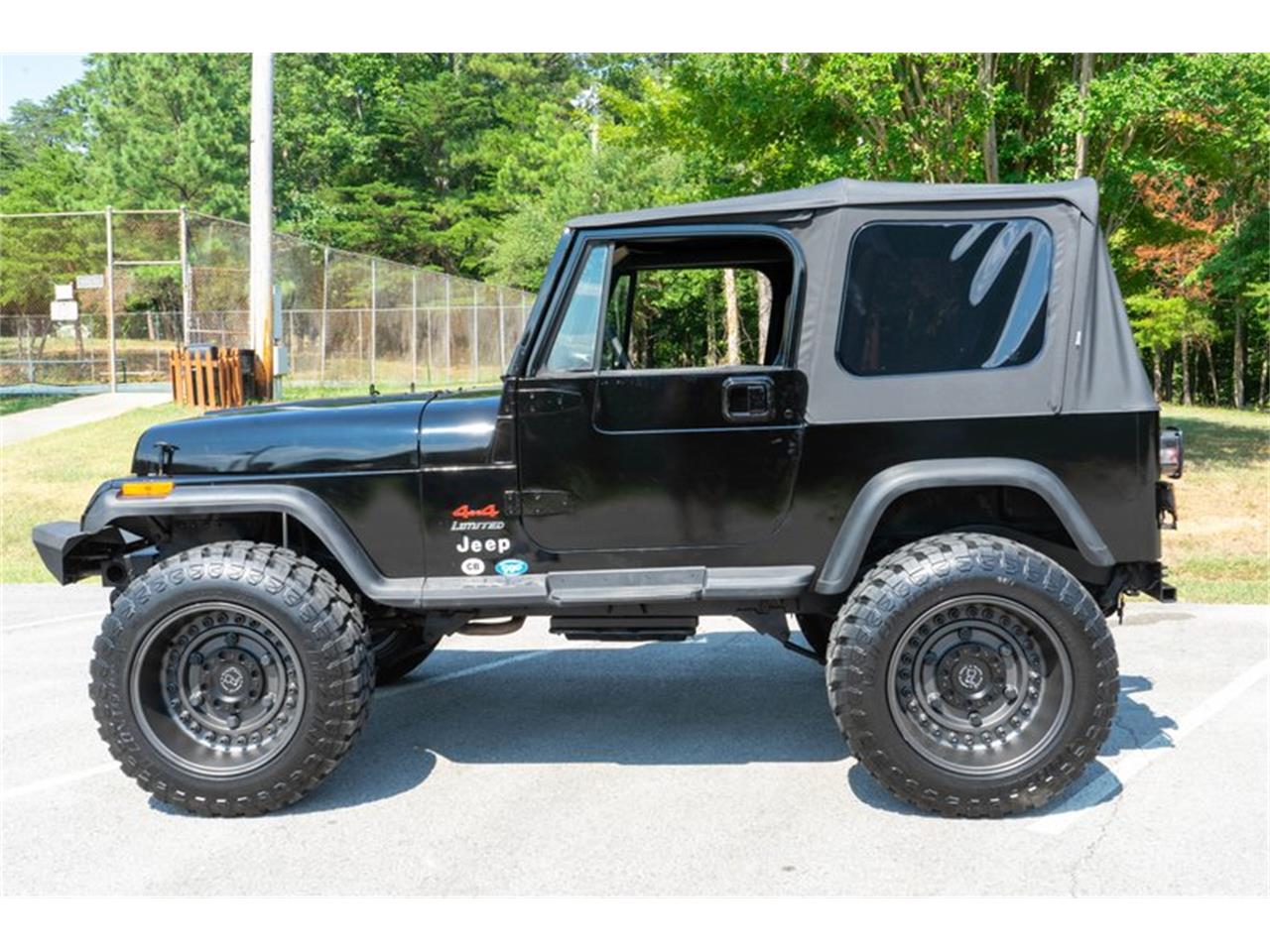 1993 Jeep Wrangler for Sale  | CC-1369081