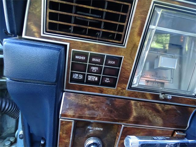 1981 Lincoln Town Car (CC-1372546) for sale in O'Fallon, Illinois