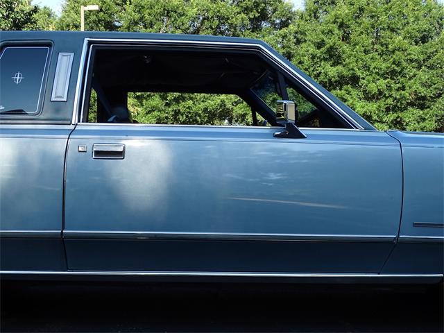 1981 Lincoln Town Car (CC-1372546) for sale in O'Fallon, Illinois