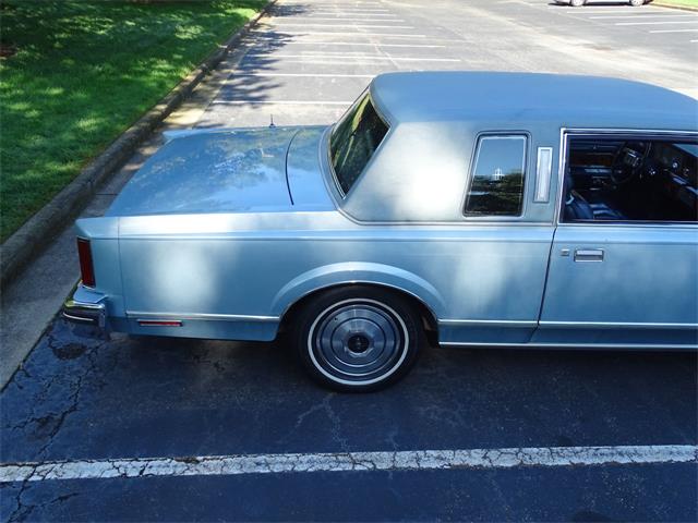 1981 Lincoln Town Car (CC-1372546) for sale in O'Fallon, Illinois