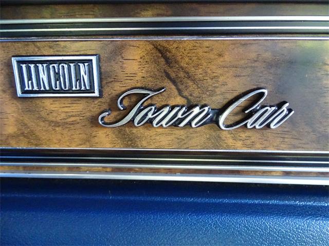 1981 Lincoln Town Car (CC-1372546) for sale in O'Fallon, Illinois