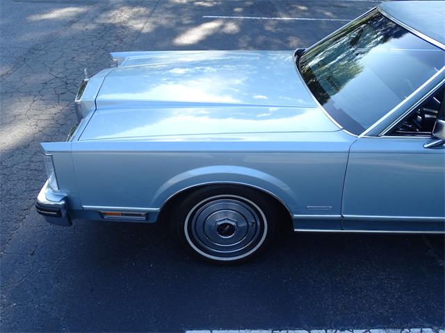 1981 Lincoln Town Car (CC-1372546) for sale in O'Fallon, Illinois