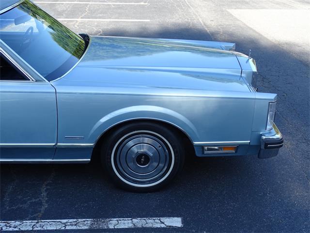 1981 Lincoln Town Car (CC-1372546) for sale in O'Fallon, Illinois