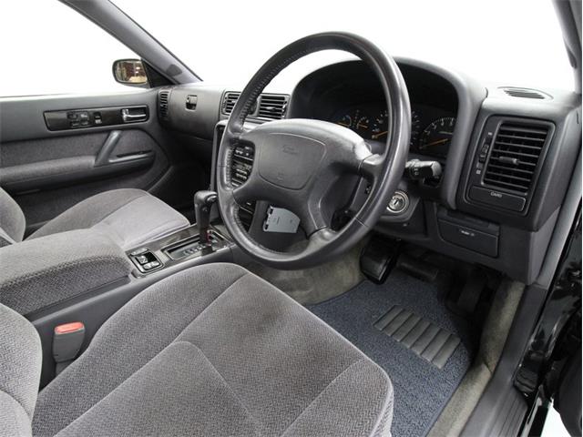 1994 nissan gloria