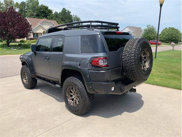 2014 Toyota FJ Cruiser (CC-1380861) for sale in Holland , Michigan
