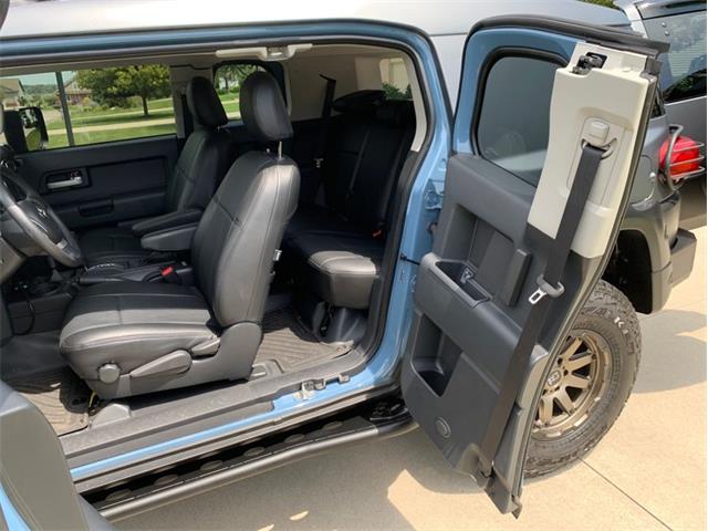 2014 Toyota FJ Cruiser (CC-1380861) for sale in Holland , Michigan