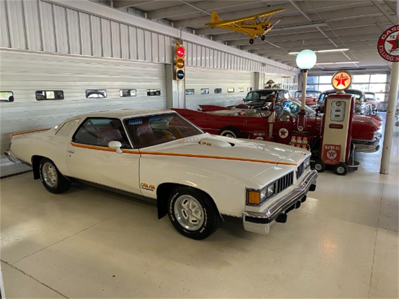 Stunning 1977 Pontiac Can Am For Sale Artwork in HD Stunning 1977 Pontiac Can Am For Sale Artwork in HD