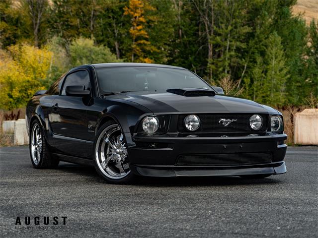 2007 Ford Mustang GT (CC-1411125) for sale in Kelowna, British Columbia