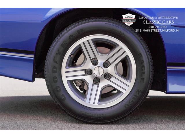1989 Chevrolet Camaro IROC-Z (CC-1410015) for sale in Milford, Michigan