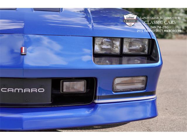 1989 Chevrolet Camaro IROC-Z (CC-1410015) for sale in Milford, Michigan