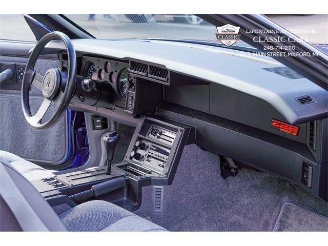 1989 Chevrolet Camaro IROC-Z (CC-1410015) for sale in Milford, Michigan