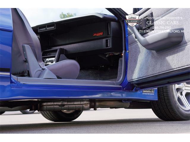 1989 Chevrolet Camaro IROC-Z (CC-1410015) for sale in Milford, Michigan