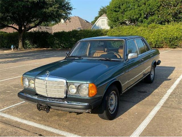 1984 Mercedes-Benz 300D (CC-1411802) for sale in Cadillac, Michigan