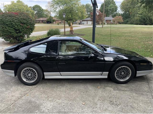 1986 Pontiac Fiero (CC-1414699) for sale in Terre Haute, Indiana