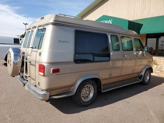 1993 Chevrolet 1 Ton Pickup (CC-1415363) for sale in Sioux Falls, South Dakota