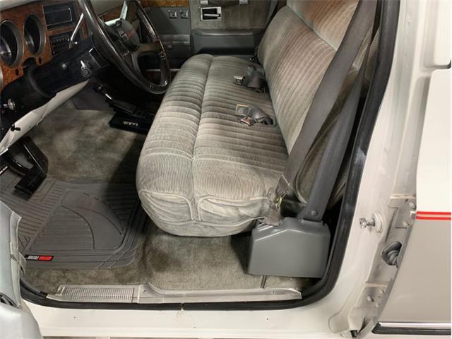 1989 Chevrolet Suburban (CC-1415577) for sale in Holland , Michigan
