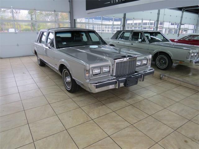 1986 Lincoln Town Car (CC-1416233) for sale in St. Charles, Illinois