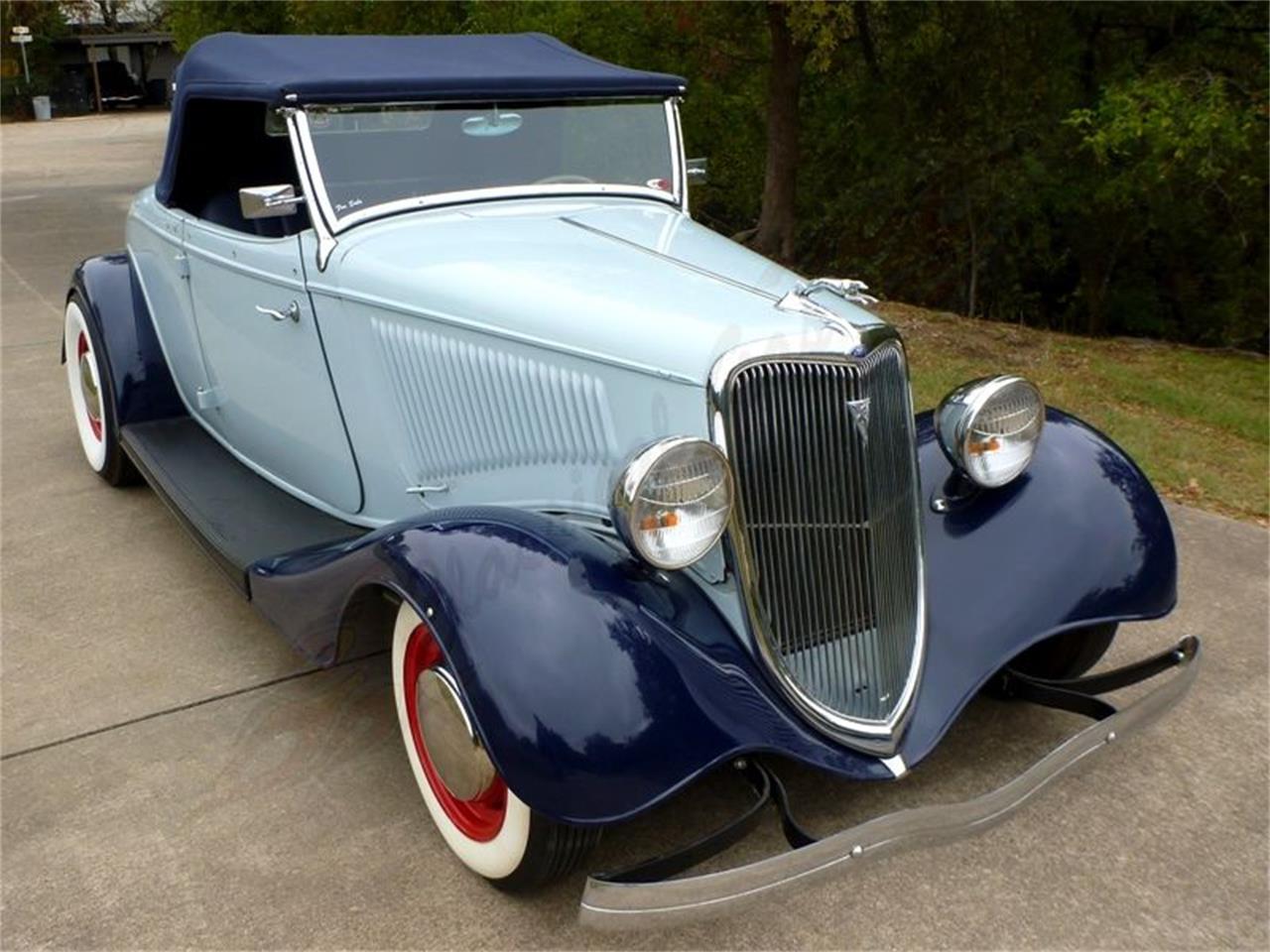 1934 Ford Roadster Pick Up