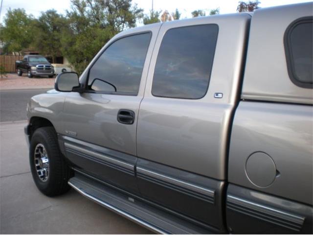 1999 Chevrolet C/K 2500 (CC-1418182) for sale in Cadillac, Michigan