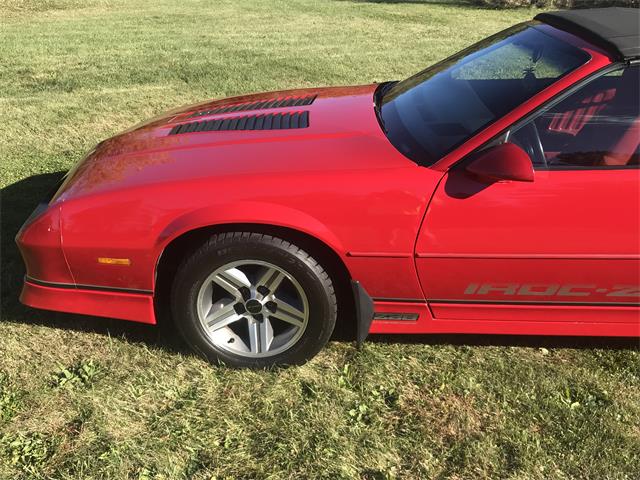 1987 Chevrolet Camaro IROC Z28 (CC-1418246) for sale in Waterford, Wisconsin