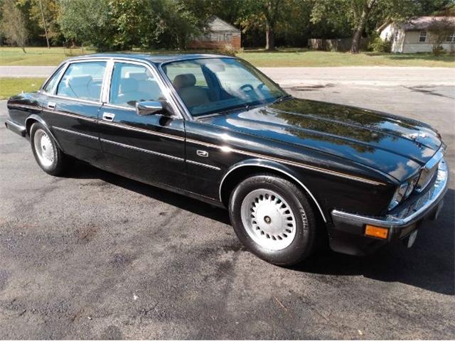 1989 Jaguar XJ6 (CC-1418558) for sale in Cadillac, Michigan